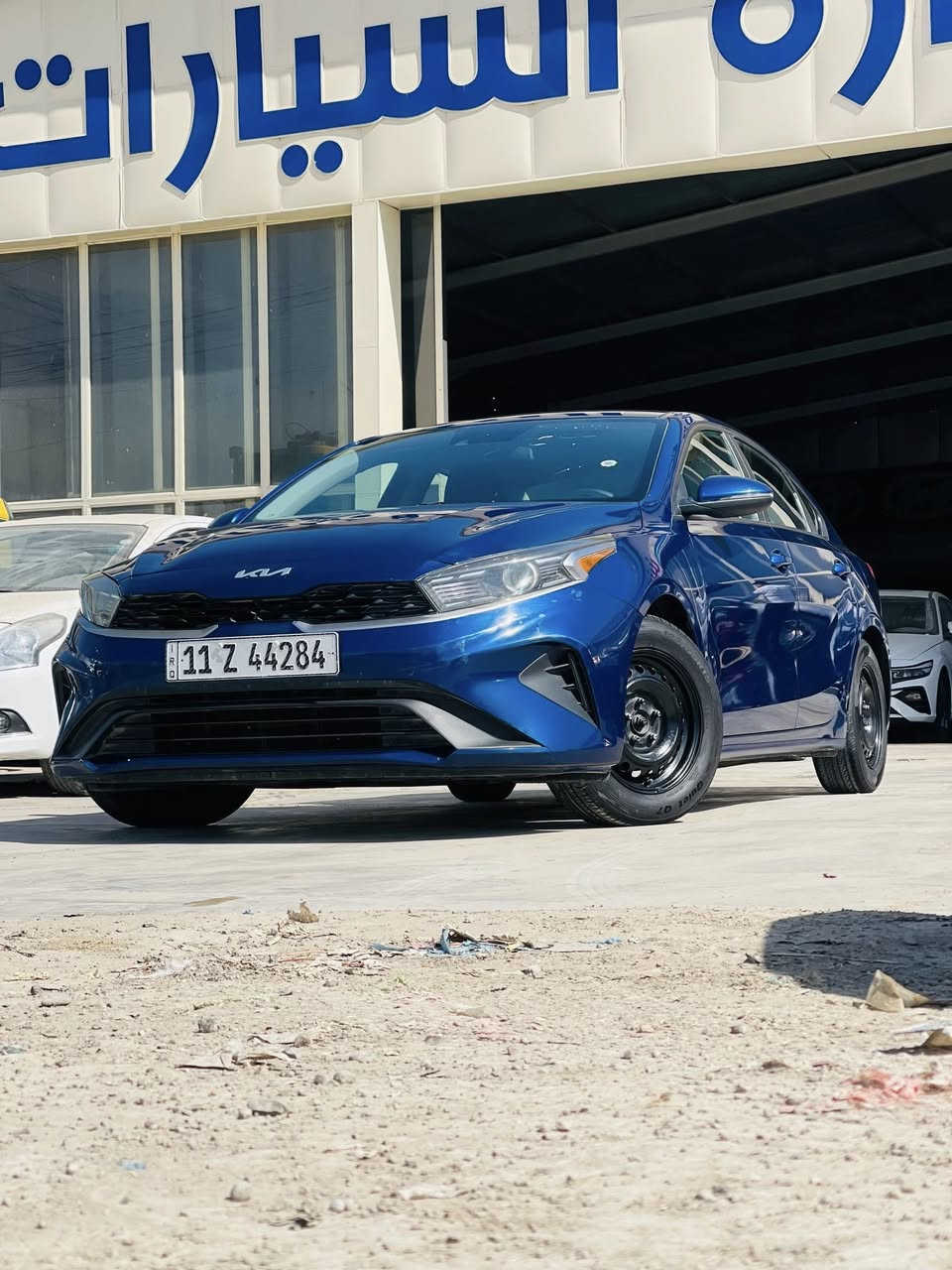 السلام عليكم للبيع سياره كيه فورتي موديل 2024 بدون حادث ماعدا  البنيد بي بارد ماشيه 38 رقم بغداد بااسمي السعر 145$ 
العنوان:بغداد تقاطع النهروان،رقم الهاتف:***********
