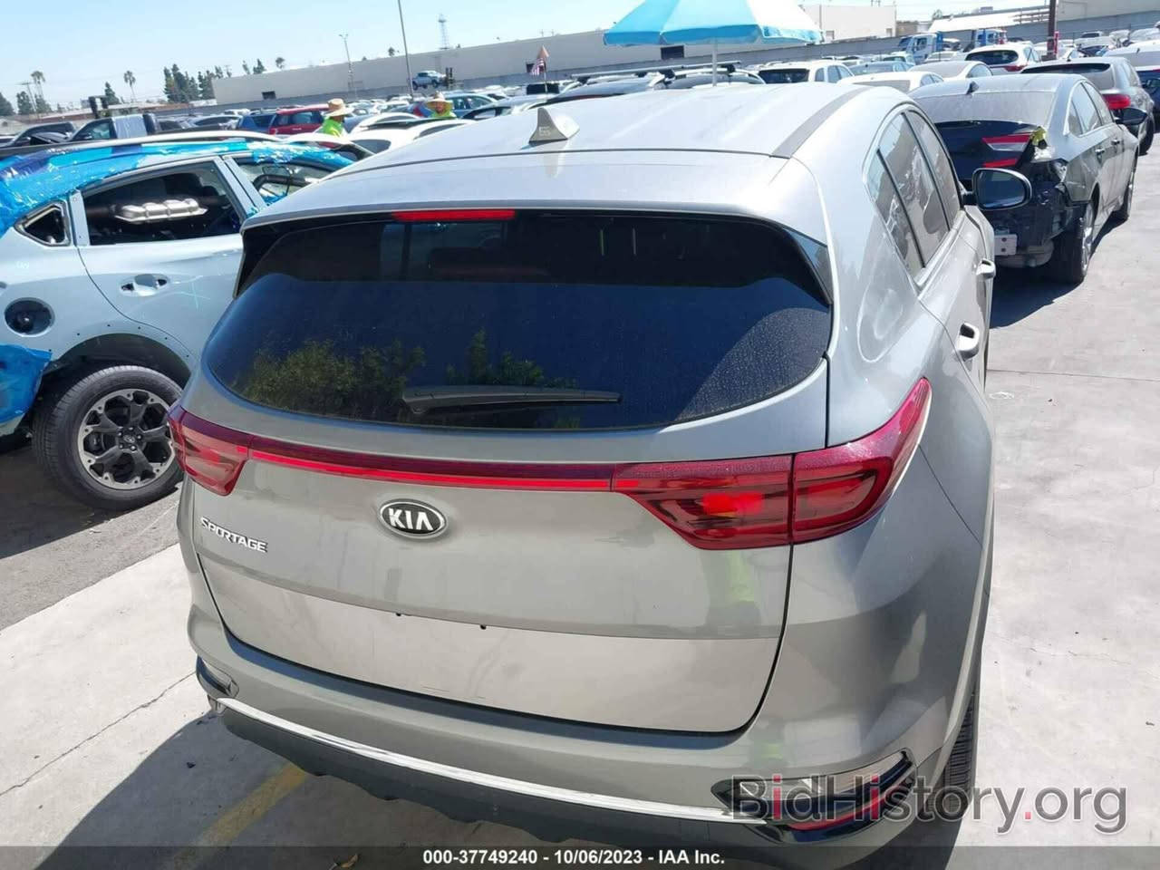 السلام عليكم
١. 2022ماشيه 60.000 نص فول بدون حادث بدون ايرباك سرقه فقط رقم بغداد تحويل فوري محرك 2400  سياره نظيفه اي نقص مابيه وكلين. سعر 195$روقه بيه مجال 
***********
