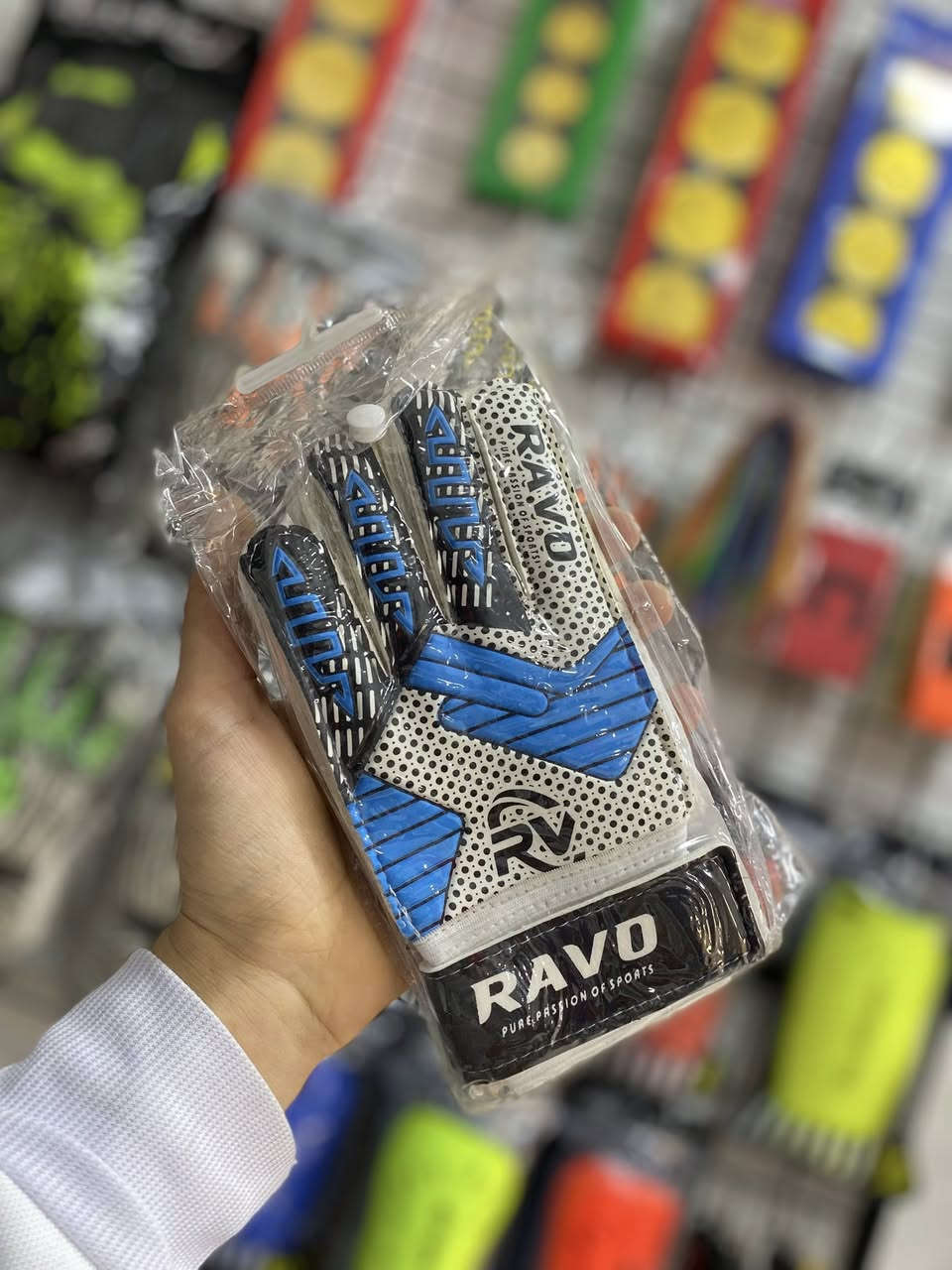 كف حارس درجة اولى 🔥
{ رجالي / شبابي } 
ً
#السعر { الرجالي 15 / الشبابي 10 / رجالي الاصلي 50 }
ً
#العنوان { الرمادي / شارع البريد / مجاور اسواق عمو رعد }
ً
#متوفر #متابعة #العراق #اكسسوارت #اكسبلور


**إذا كنت صاحب هذا الإعلان وتريد حذفه لأي سبب، رجاءا أرسل رسالة إلى الدعم الفني**