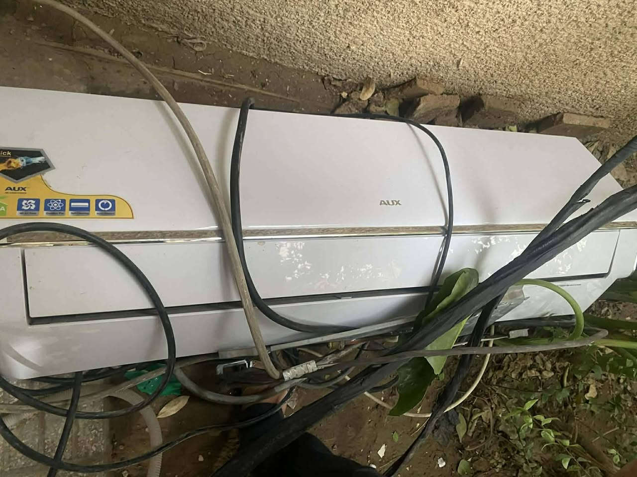 سبالت عدد 2
كل واحد. ثنين طن 
جنرال *اوكس نوعية 
استخدام صيفيه  فقط 
للاستفسار ***********
