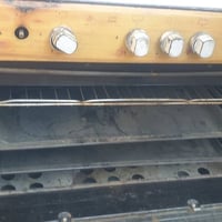 طباخ للبيع كلشي كامل وشغال عيون وفرن سعر 180وبي مجال 07757796942