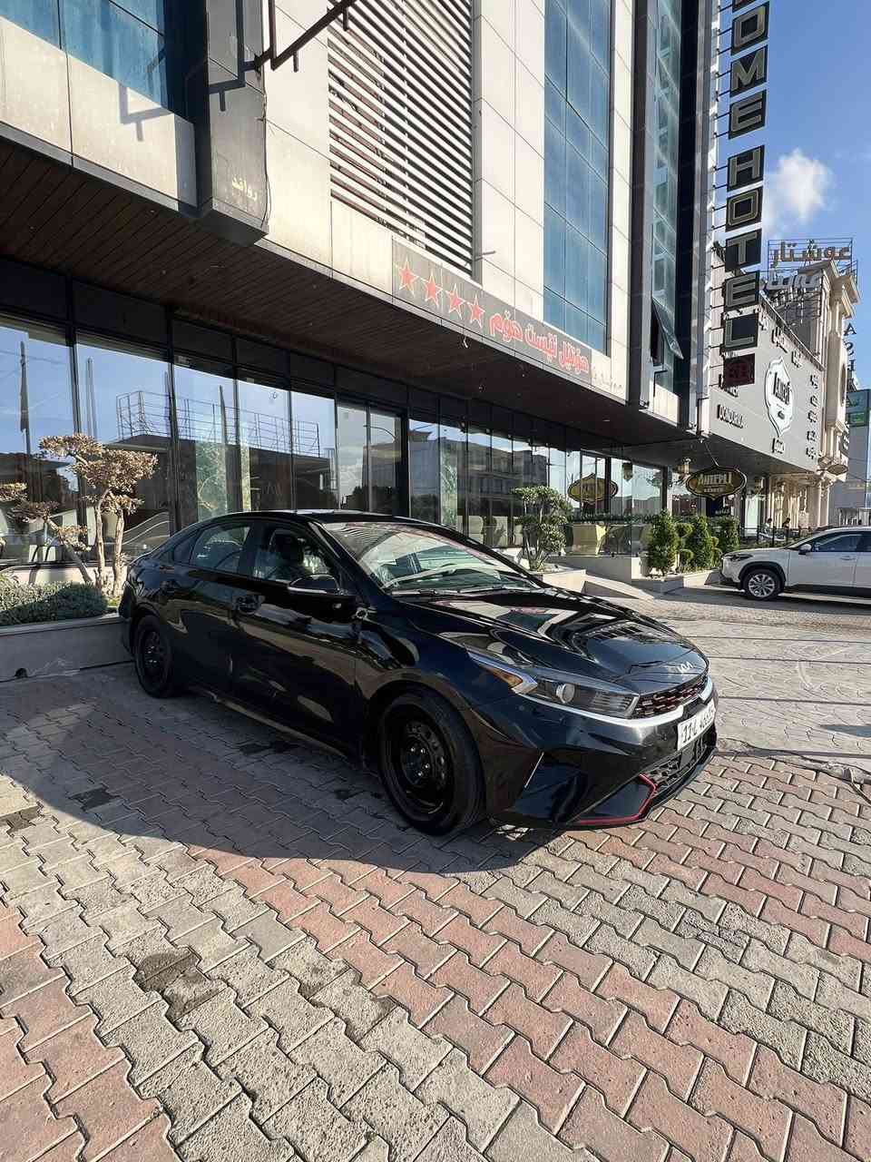 🔥 السلام عليكم 🔥
فورتي GT معوقين باسم عمي، باقي سنة و8 أشهر وتنـفك.

✅ حادثة خفيفة، جاملغ وباب مبدلات وكالة
✅ بدون صبغ، فقط بجم كبس
✅ صبغ بالباب الخلفي جهة الراكب بمساحة بسيطة (بحدود شبرين) داخل على إيدي
✅ السيارة خير من الله وما محتاجة شي

⚙️ GT
⚙️ محرك 2000 دوش
⚙️ ماشية 57 ميل
⚙️ فول مواصفات عدا تدفئة وتبريد الكشنات
⚙️ مواصفات الـ GT المعروفة

🔄 مطلوب مراوس:

* جارجر
* أوبتما

راس براس بصمة ببصمة.

📌 شرط يكون حزام، قطع صبغ أو مغير لون عادي، لكن بدون شواصي أو لغود.

📍 بغداد أو أربيل، ماكو مشكلة.

📩 راسلني ونتفاهم.


**إذا كنت صاحب هذا الإعلان وتريد حذفه لأي سبب، رجاءا أرسل رسالة إلى الدعم الفني**
