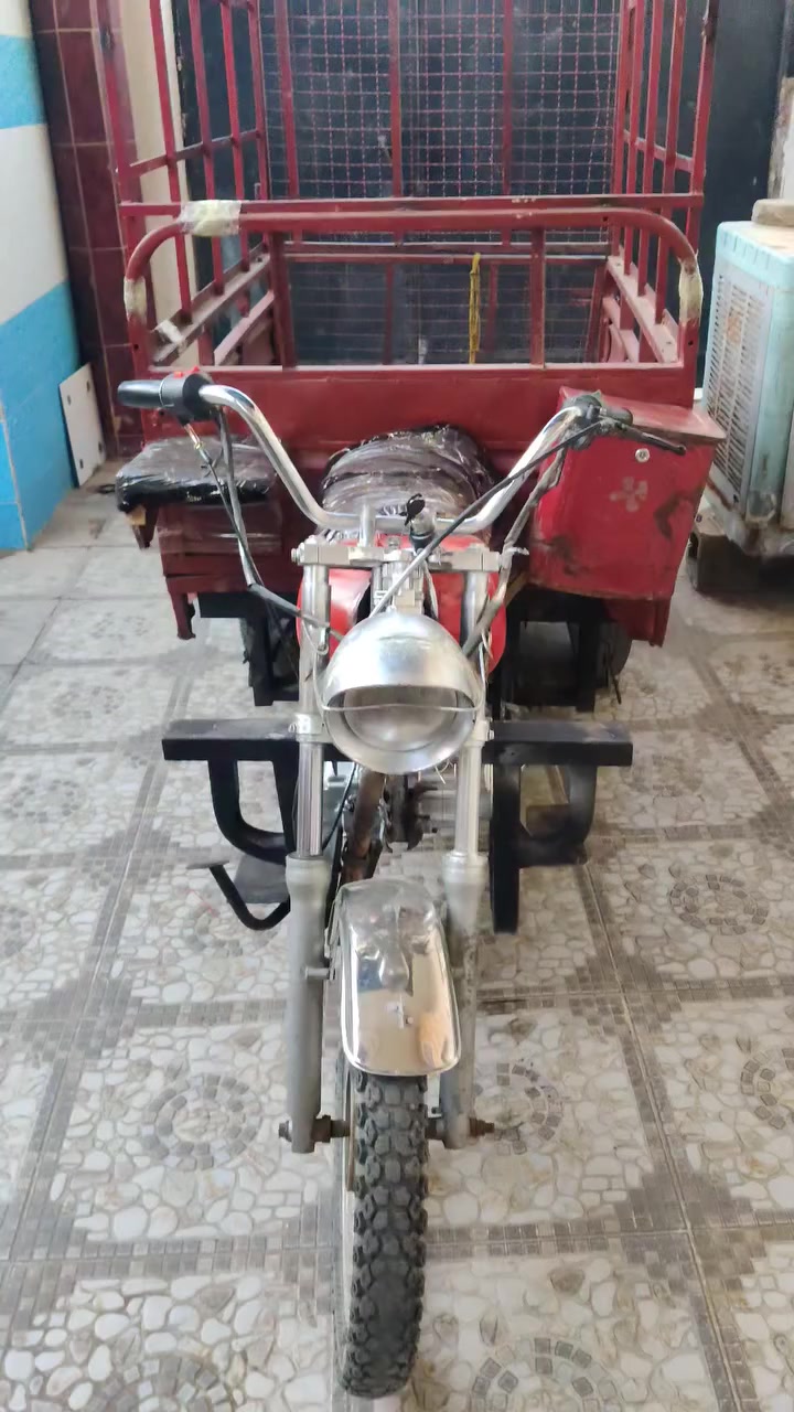 ستوته mtr للبيع او مراوس موديل 2016 بدون اوراق شغاله سلف وهندر يحتاجلها شويه ترتيب السعر 500 وبيها مجال


**إذا كنت صاحب هذا الإعلان وتريد حذفه لأي سبب، رجاءا أرسل رسالة إلى الدعم الفني**