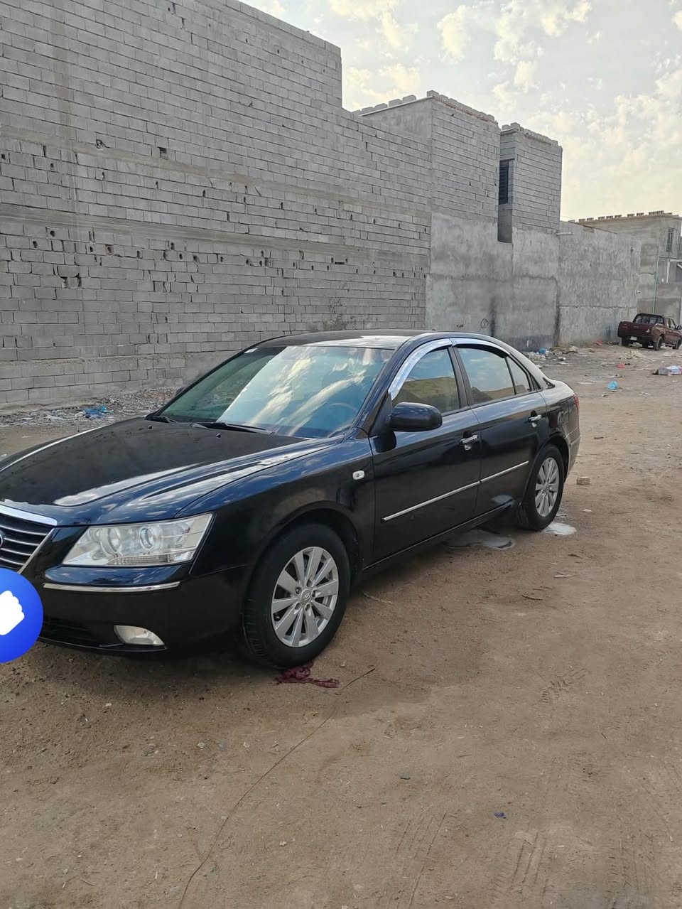 سوناتا 2010ادوات كصة جنطة مكينة 2000 دوش بانزين كير مكينة كهربائيات حدادية تبريد تدفئه كارتون كله جديد دخول جديد السيارة تخم تاير جديد سيارة جديدة معنى الكلمة

مكانه البصرة
السعر 47وبيه مجال 
***********
