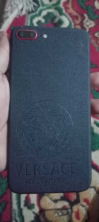 ايفون 8بلاص ذاكرة 256 مبدل فقط بطارية اصلية 07775361636