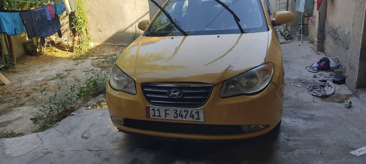 السلام عليكم النتره 2009 وارد امريكي حادثها جاملغ امامي وتصليح بل شاصي بصيط بيها مكينه تبخر تبريد شغال. صدر نضيف رقم بغداد مصفره هيئه ومرور  مكاني بغداد الحسينيه سعرها 60.  وخادم للطيبين شراي يتصل ***********
