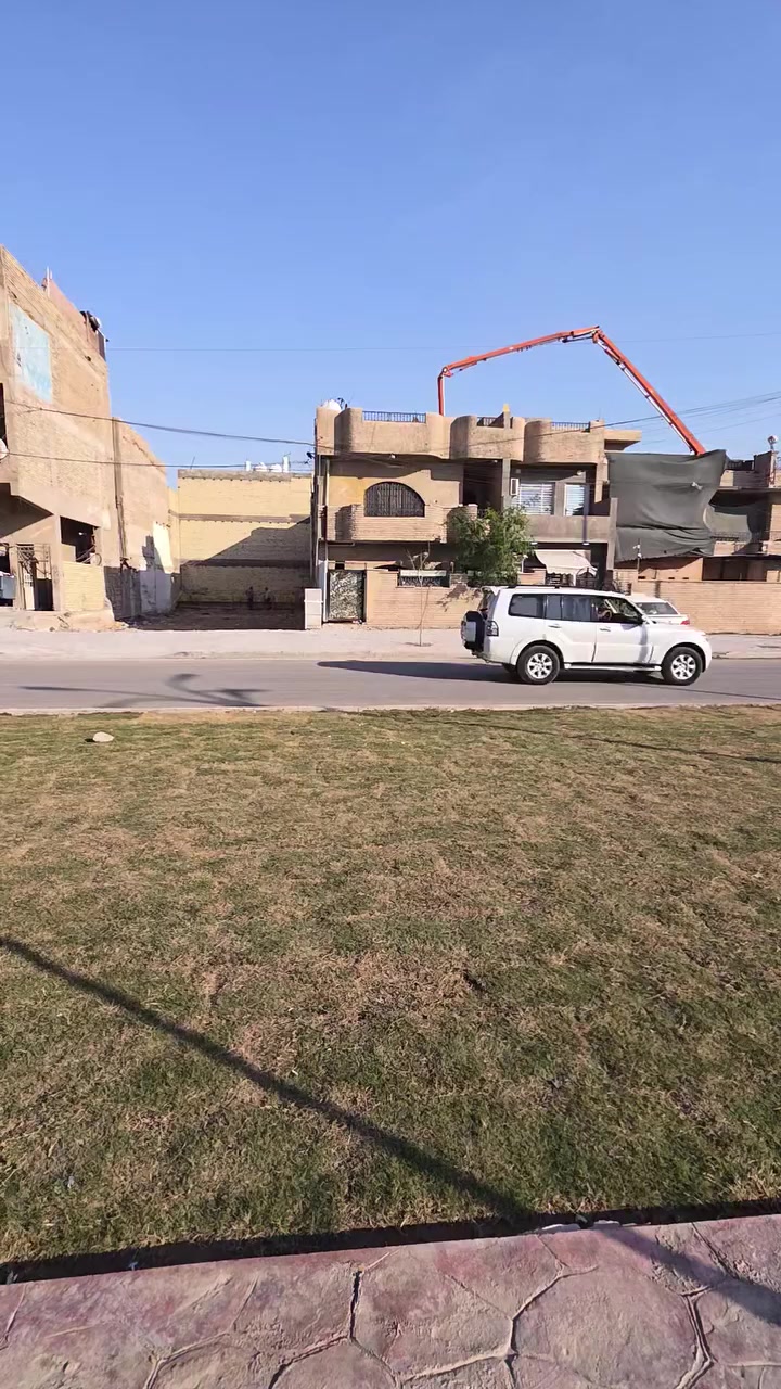 للبيع بيت مساحه 134م واجه  ٦×٢٠نزال شارع عريض  موقع جيد حيوي تجاري نشط رصيف ٤امتار الغدير  ٧٠٤
للاستفسار  الاتصال  على ***********
***********
