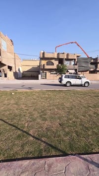 للبيع بيت مساحه 134م واجه  ٦×٢٠نزال شارع عريض  موقع جيد حيوي تجاري نشط...