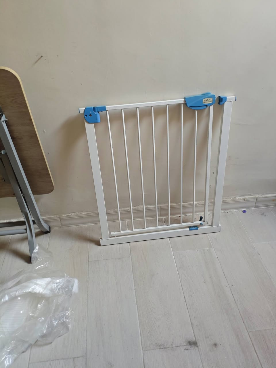 اغراض بيت للبيع
مرحبا عندي غراض للبيع الي يحب يستفسر يتفضل خاص
***********
واتساب
