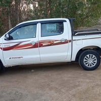 للبيع سياره بيك اب هايلوكس موديل ٢٠٠٦  سياره جاهزه بأسمي رقم كربلاء مم...