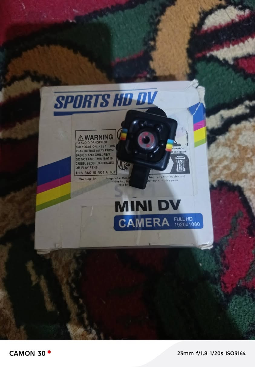 كاميرا سرية نقص بس كيبل شحن....٥ الف


**إذا كنت صاحب هذا الإعلان وتريد حذفه لأي سبب، رجاءا أرسل رسالة إلى الدعم الفني**