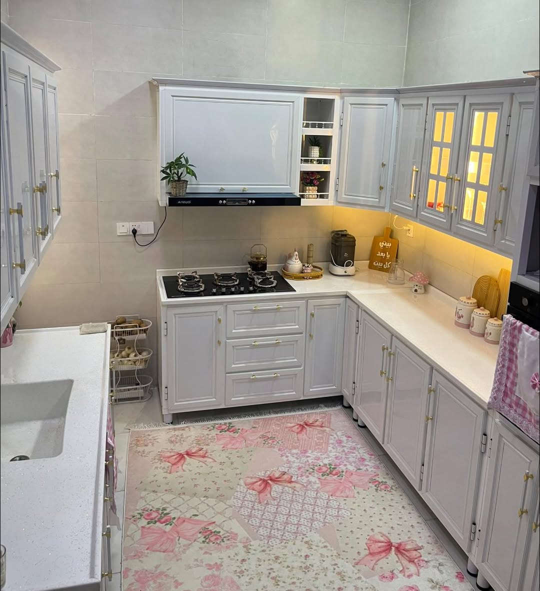 مرحبا بيت مساحته 50 متر الواجهة 5 النزال 10
صاله ومطبخ وصحيات والطابق الثاني بي غرفتين
 الدورة البعيثة
للبيع  العدل الثالث شارع مفتوح موقع مميز شارع عريض تنازل شركة القلعة البيضاء بسعر مناسب للتواصل مع هذا الرقم ***********
