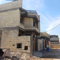 الدار للبيع طابقين مساحه ١٢٨م واجهة ٧ونص نزال ١٧يتكون من غرف نوم٣ حمام...