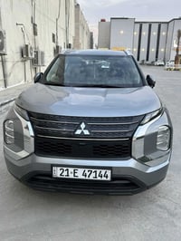 السلام وعليكم ميسيوبوشي اوتلندر خليجي موديل 2024 ماشيه 19 الف فقط   ال...