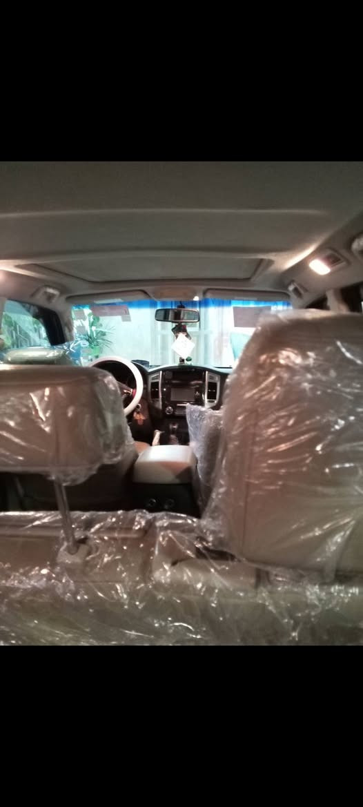 السلام عليكم سياره باجيرو حبتور سياره جديده للبيع موديل 2017 والاستفسار على هذا الرقم ***********
