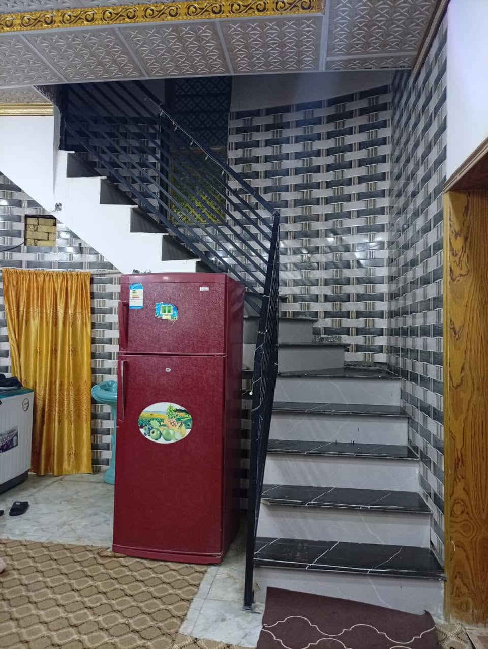 دار للبيع المساحه 200متر طابقين عكاده خلف الملعب القديم شارع ٩متر للاتصال ***********
واتساب *********** تفاصيل اكثر
