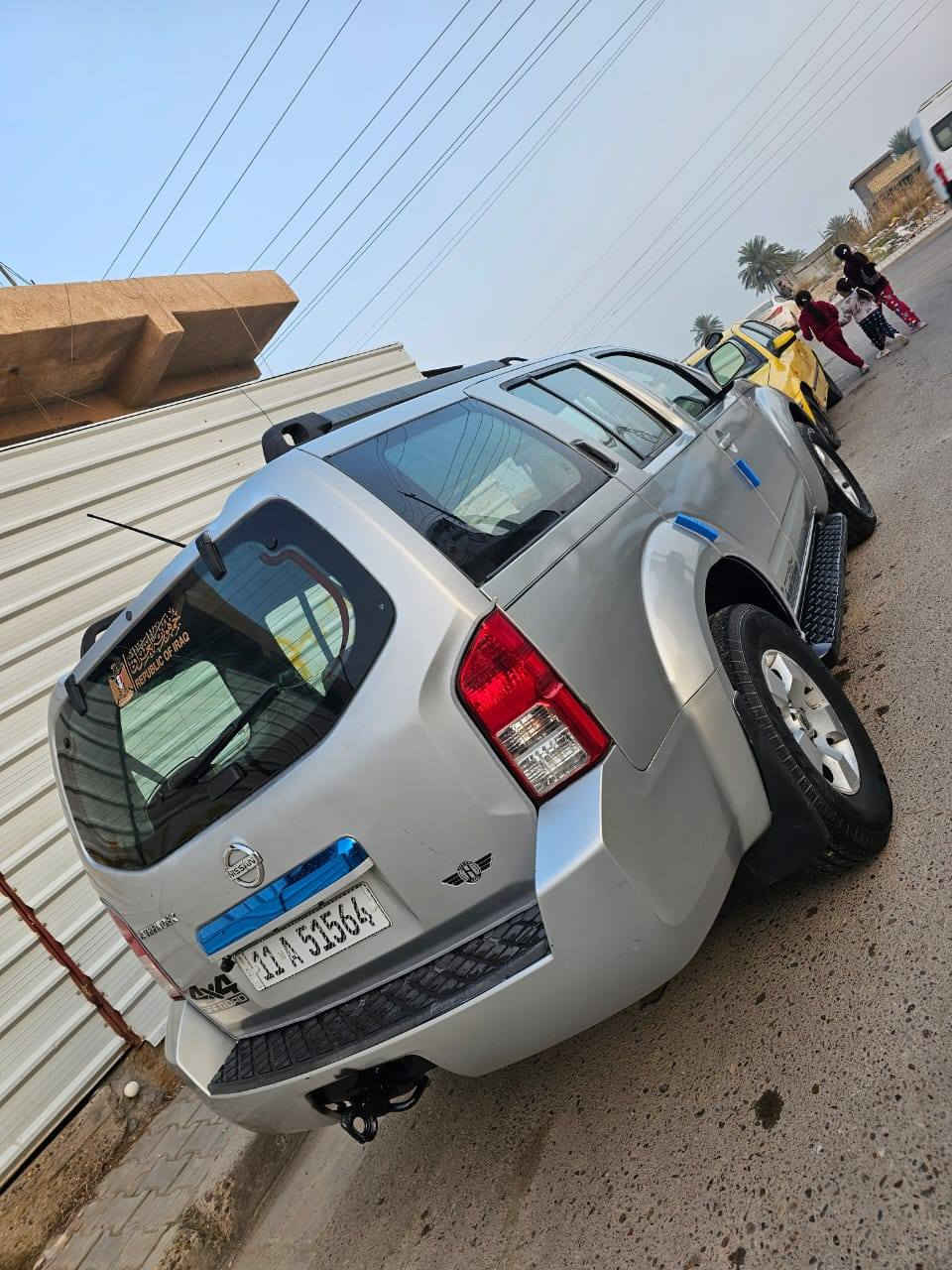 سلام عليكم نيسان بابندر موديل 2008 مكينه 6 سلندر كير ومكينه مكفولات 7 راكب شاشه كامره رقم بغداد دولي للمراوس بحمل سعر 85 سياره مصبوقه حزام الي ستفسار هاذ رقمي ***********
