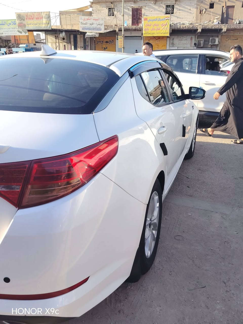 اوبتيما 11 خليجي . مكينه 2400 سياره جنايي رقم سليمانيه ب اسمي سياره . سياره حلوه ونضيفه بيها ملاحضات . باردات باب وجاملق خلفي الهلال صبغ كد شبر اثر طخه وباب سايق شبر صيغ جوه اليده موضوع بصوره والصفحه ثانيه شخوط خفيفه . ب110 وبيها مجال . مكاني العماره  . شراي بيك خير وتدلل ***********
