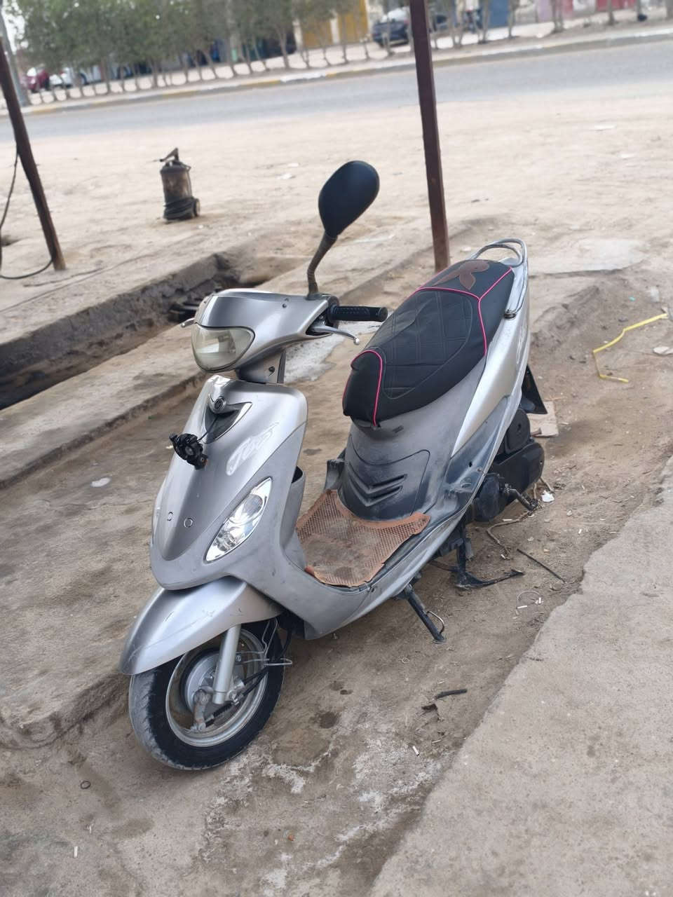 سلام عليكم دراجه ماكس قچمه للبيع الدراجه خير من الله مكفوله كفاله عامه نقصه بس هندر وكابريته فقط السعر 950وبيه مجال حك الجيه البصرة قرنه


**إذا كنت صاحب هذا الإعلان وتريد حذفه لأي سبب، رجاءا أرسل رسالة إلى الدعم الفني**