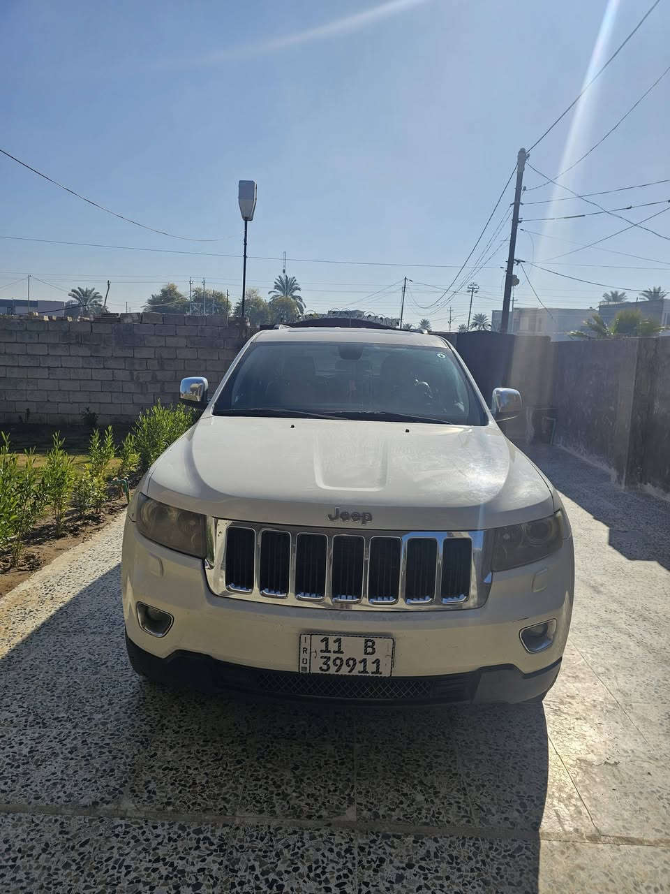 سلام عليكم جيب لاريدو موديل2012 سيارة خليجة مكفولة من الصبغ والتبديل سيارة نظيفة وجاهزة ما بيهة اي نقص رقمها بغداد بأسمي تحويل ثاني يوم سيارة نصبتها حلوة مكان السيارة ديالى المقدادية للتواصل ***********
