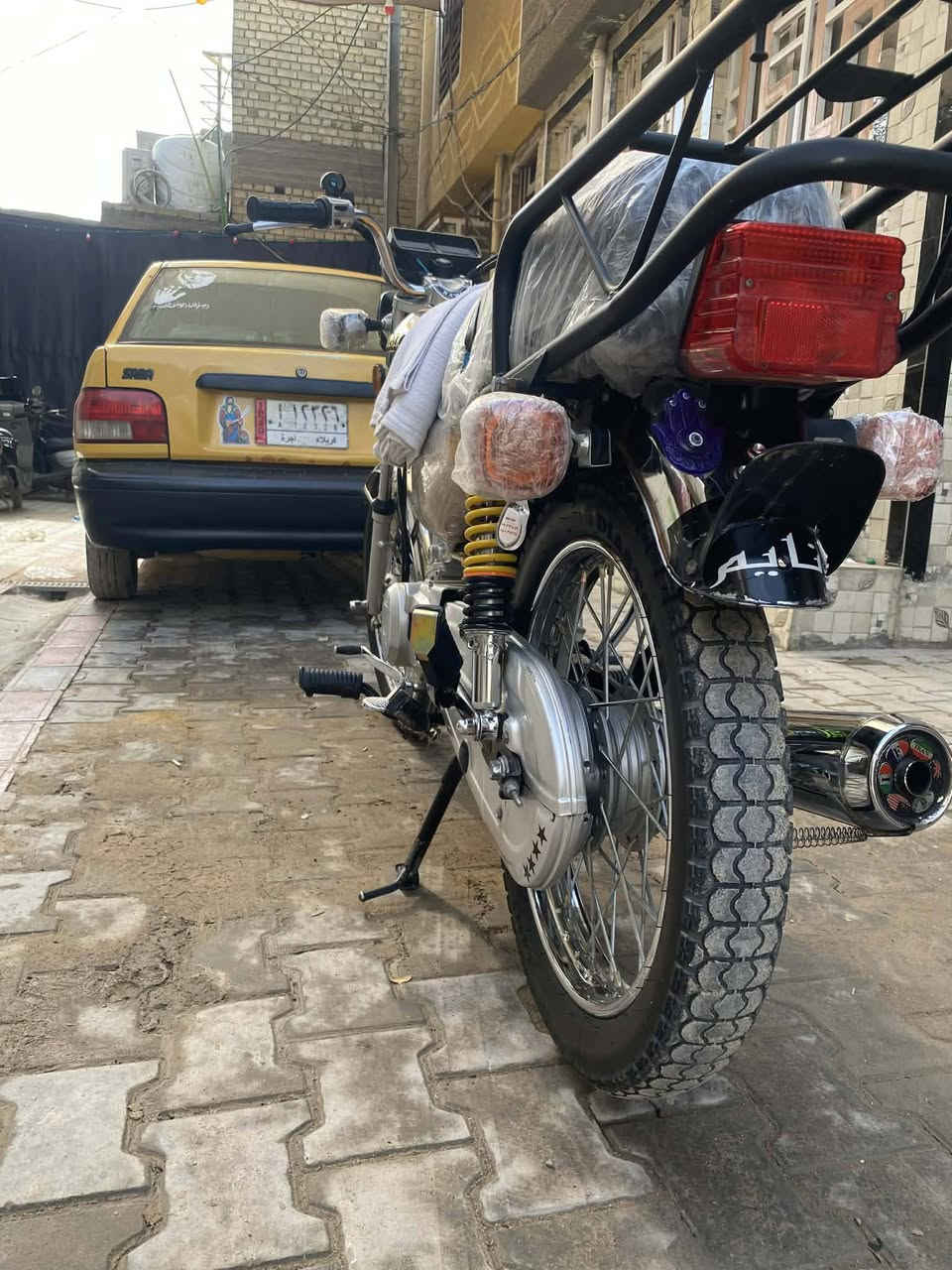 سلام عليكم دراجه للبيع اربعه كير موديل 2025 جديده بعده مكاني كربلاء السعر 700بيه مجال قليل ***********
