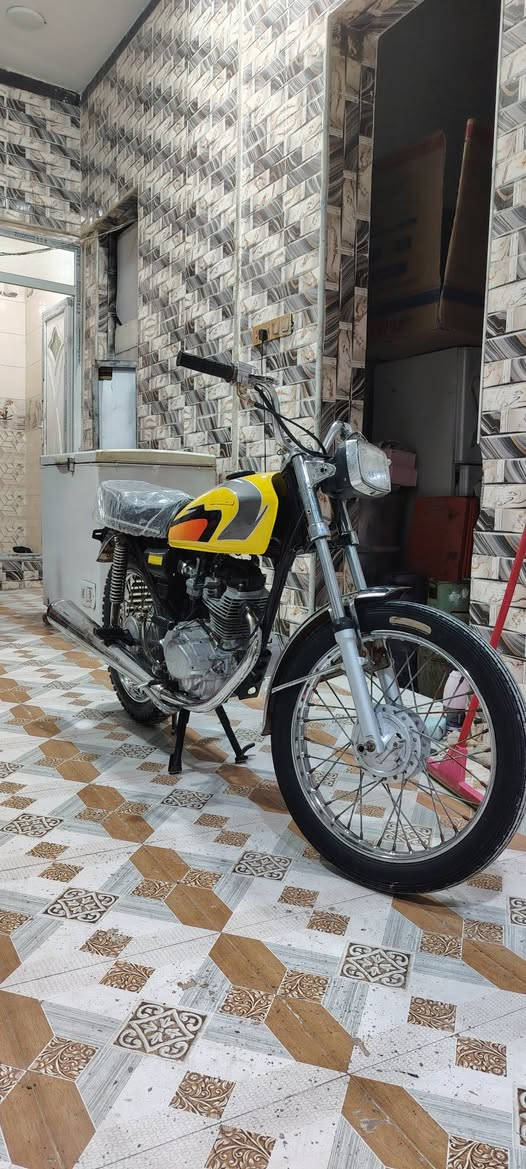 السلام عليكم دراجه اوراق اصولي مديل 13طالعه ب 14
غراضهة كامله
مداور يم مكتب حسين
المكان كربلاء الشبانات السعر 450 وبيهة مجال
رقم المبايل ***********
