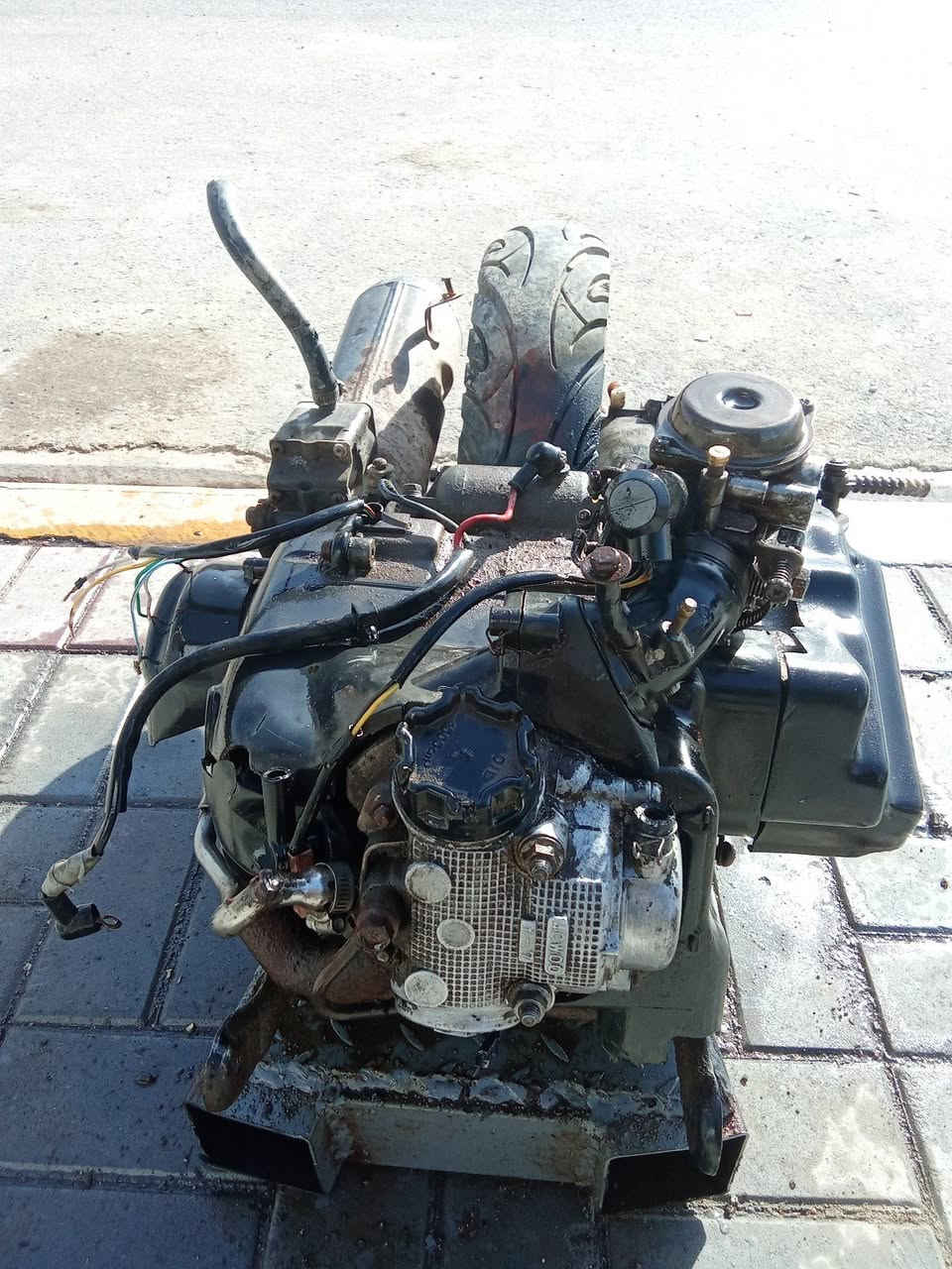 محرك دراجة فراشة 
كامل ملحقات كابريتر وشوتة وتاير ورة 
٧٥ قفل


**إذا كنت صاحب هذا الإعلان وتريد حذفه لأي سبب، رجاءا أرسل رسالة إلى الدعم الفني**