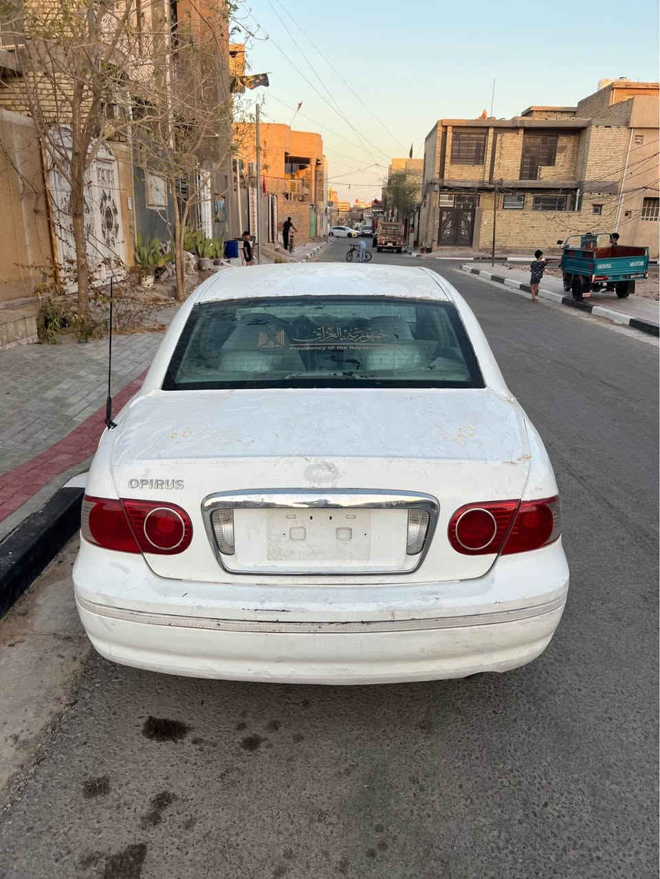 سلام عليكم 
كيا اوبرص 2006مال مزاد وزارة داخليه بيه كتاب رسمي تمشي بيه وين متريد اسويلك وكاله ام باركود الك حق انته ترقمه معفيه كمرك وظريبه ورقم بس رسوم رقم عليه 
محور كير ومكينه كورله 
كير مكينه كفاله 
***********
مكان سياره كربلاء 
سعره ب30 بيه مجال بسيط كربلاء, العراق
