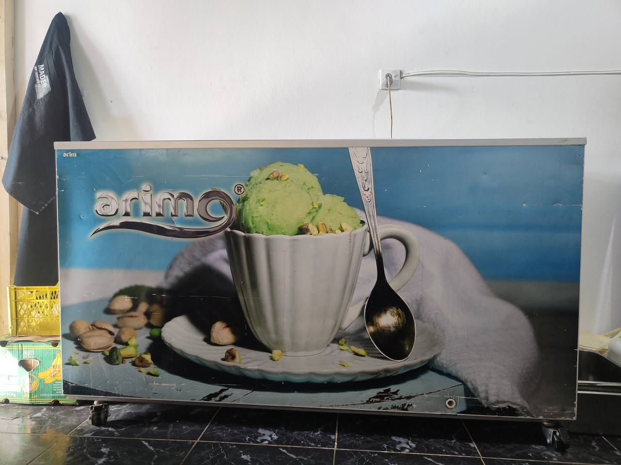 عارضة بطحية للبيع
نظيفة تجميد قوي ماطور بحالة ممتازة 
للتواصل عبر الخاص او الرقم ***********
