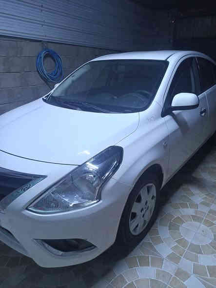 السلام عليكم من رخصة الادمن المحترم نيسان صني موديل 24 واردخليجي رقم بصرة بيه ضربه خلفيه بس وكاله بسم اخوي تفاصيل الاتصال ***********
