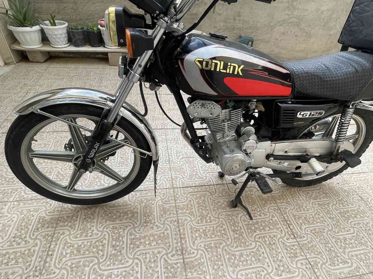 سلام عليكم سيفان 2021 للبيع كلشي شغال كهربايات سلف اشاير كلشي كامل السعر 480 وبي مجال

‭0775 112 5286‬
