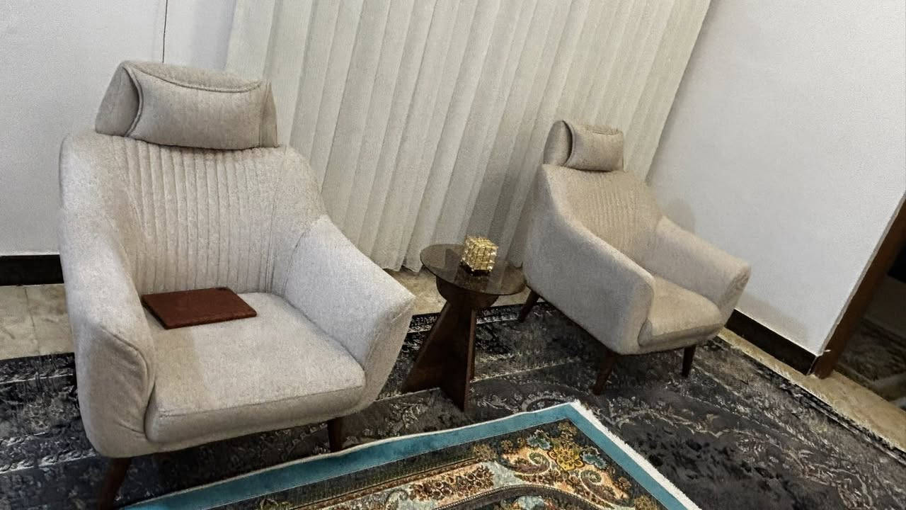 تخم عشر مقاعد جديد غير مستخدم بشرط الفحص تركي درجه اولى وياه اربع كوشات مغلفه بوجهه ثاني اريده بمليون و250 وبي مجال بسسسيط مكاني الفلوجه


**إذا كنت صاحب هذا الإعلان وتريد حذفه لأي سبب، رجاءا أرسل رسالة إلى الدعم الفني**