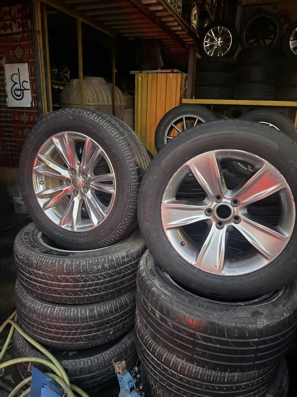 سلام عليكم شباب بخدمه طيبين بيع وشراء مراوس ويل كبات لحيم تعديل صبغ جميع الوياله حديد ويل كب حسب الحجم خدمات كامله فتح شد بلنص مجاني مكان بغداد متخل كسره وعطش 
بخدتكم***********
جمعه فتح نشالله
