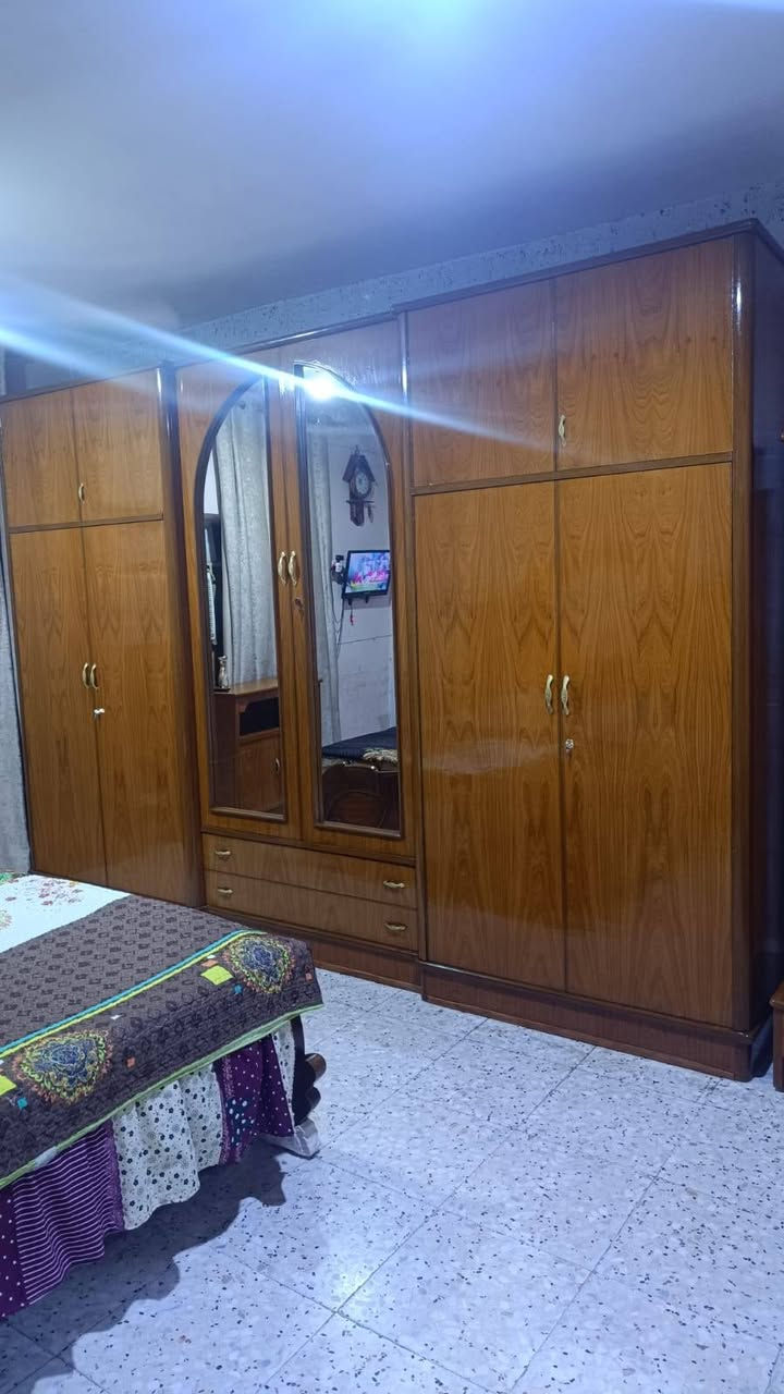غرفه نوم صاج ثقيل ماخذينه ب3 مليون درجه اولئ السعر مال بيع 850وبيها مجال بسيط العنوان كربلاء حي الرساله للاستفسار خاص


**إذا كنت صاحب هذا الإعلان وتريد حذفه لأي سبب، رجاءا أرسل رسالة إلى الدعم الفني**