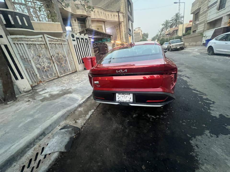 KIA K4 LXS 2025
السعر ( 128 ورقة قفل )
سيارة ماشية 1300 ميل فقط دهن الشركة ما مبدل
السيارة داخله باسمي بدون رقم و تحويل بنفس اليوم
المواصفات:
تشغيل عن بعد
تحكمات ستيرن
تحديد مسار
كروز سرعة
مانع انزلاق
انظمة قيادة 2
رادار امامي
شاشة كبيرة متصلة
ابل كار بلي
كامرة خلفية دوارة 
بصمة باب امامي 2
اضوية ترحيب يدة الابواب الامامية
محرك 2000
بصمة عدد 2
الحادث:
(صبغ  خمس قطع صفحة  4 قطع وبونيد)
 النواقص// (بك لايت ايمن )
صور الحادث ورقم الشاصي بالصور
للتواصل على الرقم فقط ***********
