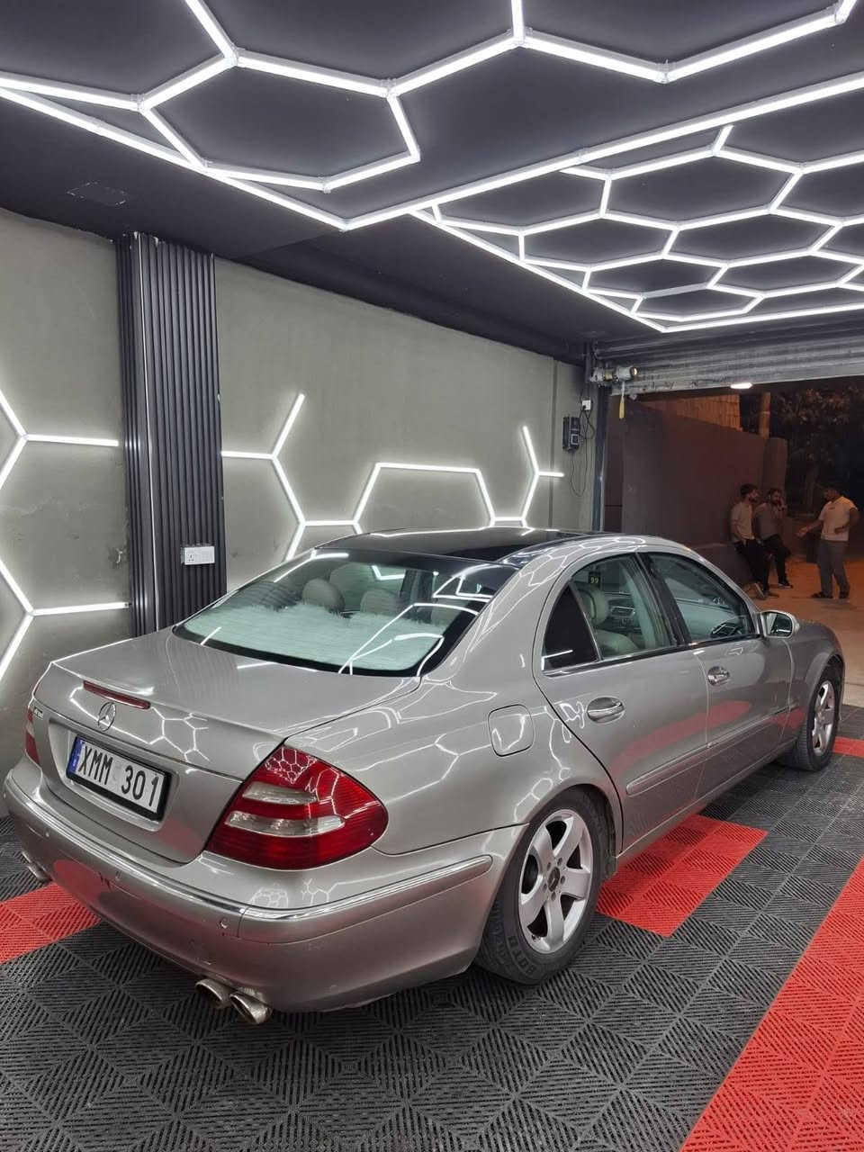 بسم الله الرحمن الرحيم
Mercedes-Benz e class 320
V6
2006
مووسسسسس موسسسسس 
پانۆ راما
ناو سپی  
فول مواسەفات 
مەنەفێستە
دەعمی نیە
مەسرەف کراوە  گێر مەکینە تەبرید بە شەرت 
50گەڵا مەعمەلە برایانە 
گۆڕینە ئەکەی بە  شتێک بە دڵمان بێ 
لەگەڵ ڕیزو حورمەت بۆ هەموو لایەک
موشتەڕیت نامە بنێرە السليمانية, العراق


**إذا كنت صاحب هذا الإعلان وتريد حذفه لأي سبب، رجاءا أرسل رسالة إلى الدعم الفني**