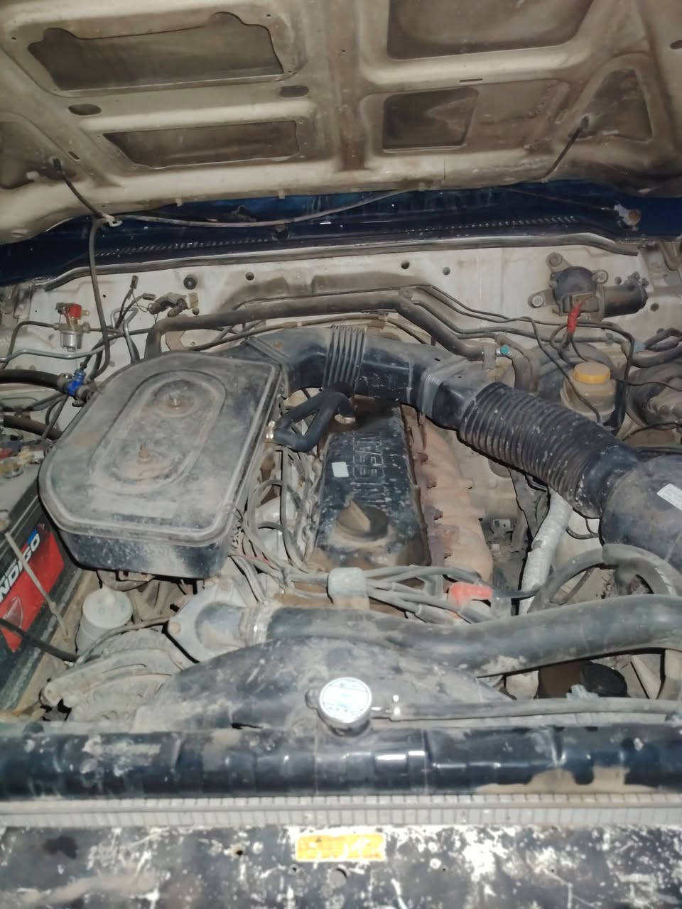 السلام عليكم سياره نوع نيسان باترول موديل2002 ادوات بدون رقم محركها الابلادي 6 سلندر بيها منظومه غاز 120 لتر السعر 50 ورقه وبيها مجال العنوان ميسان الاعماره منطقه حجي حسن الامسيجه الرقم ***********
