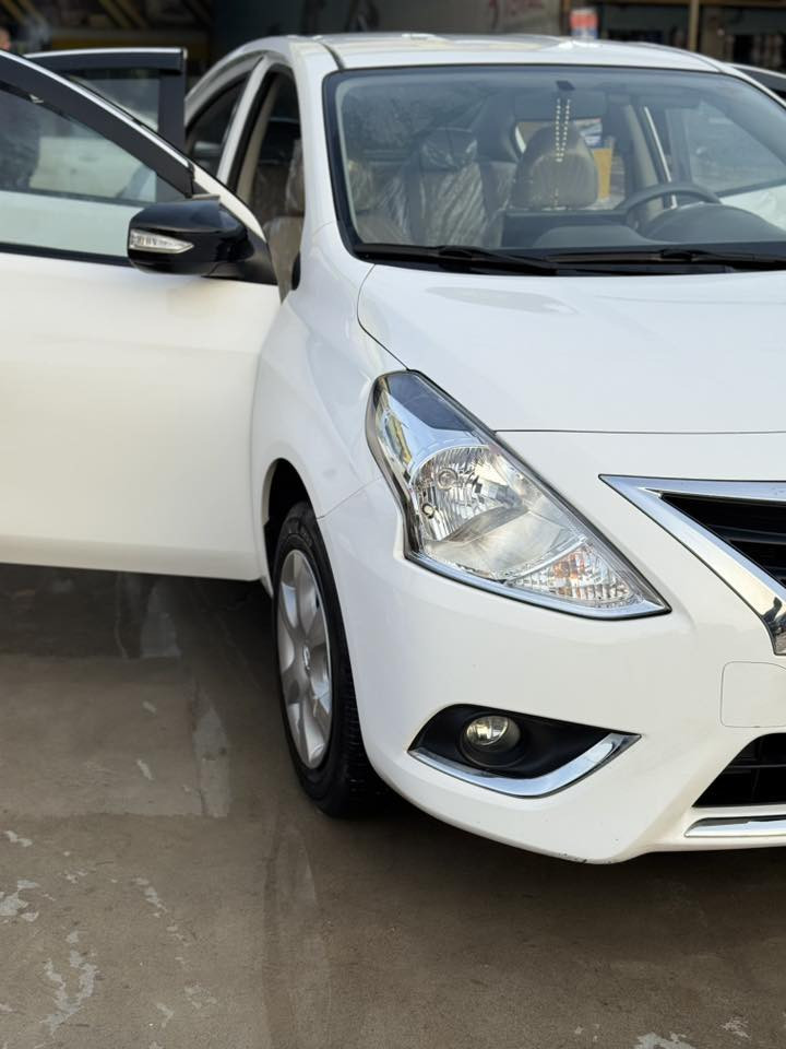 صني 2025
سيارة فول مواصفات
 اربع جام كهرباء
 شاشة كبيرة
 اشارة بل مري 
رقم دهوك 
ماشية 26000 كم 
مكان السيارة موصل 
***********
سعر 130$
