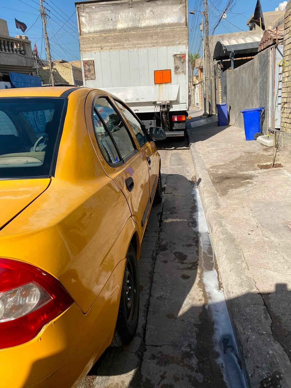 سلام عليكم طيبة للبيع موديل 15سنويه ل28 مصفرة هيئه او غرامات تحويل مباشر بدايت تبخير صدرهة نص عمر السعر 33 التصال على الرقم *********** مكان السيارة بغداد الدوره
