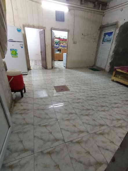 السلام عليكم. بيت للبيع المساحه 150متر زراعي سند 25 يتكون من عرفتين وصاله واستقبال ثنين منور
العنوان. البراكيه شارع السبيس مقابيل مجمع ولايه علي.  السعر 35مع المجال البسيط.  للاتصال علئ الرقم.  *********** النجف
