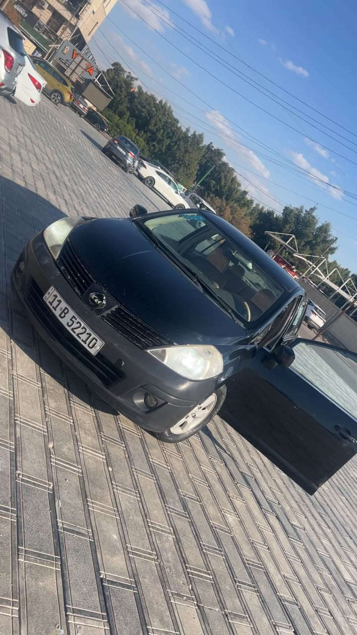 السلام عليكم 
نيسان فيرسا ٢٠٠٨ للبيع 
حادث جاملغ خلقي و جاملغ امامي 
مصبوغه حزام 

بصمه بلادي 
حساسات خلفيه 
شاشه كامرا 
منظومه زينون 
مكانها بغداد 
السعر ٦٧ و بيها مجال
*********** بغداد, العراق
