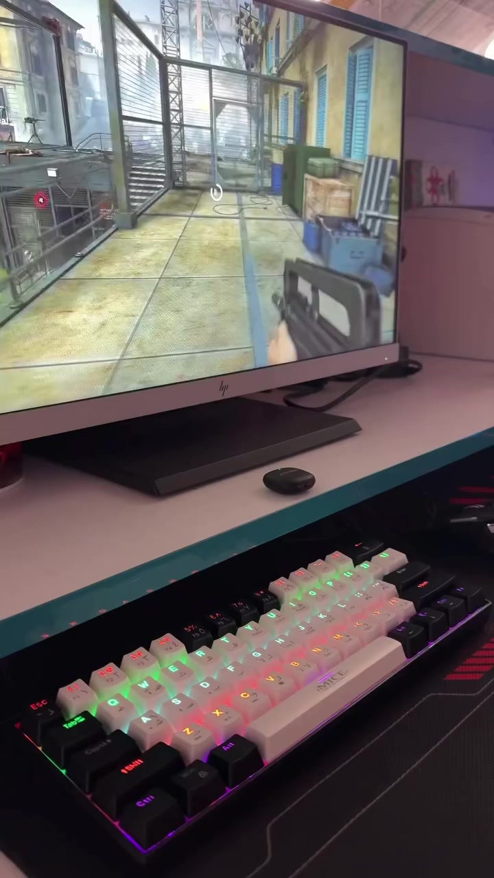 70t_ ⁨ كيبورد iMICE GK-900 الميكانيكي ⌨️

تصميم مدمج بـ61 مفتاح يوفر مساحة أكبر على مكتبك ويعطيك سرعة واستجابة مثالية للألعاب والكتابة. 
إضاءة LED بخمسة ألوان و17 وضع إضاءة تضيف لمسة جمالية مميزة وتخلي تجربتك أكثر متعة. 
اتصال Type-C سريع وثابت يضمن أداء بدون تقطيع. 
أزرار مصنوعة بتقنية الحقن المزدوج لكتابة مريحة وعمر استخدام أطول.

مثالي للاعبين، المبرمجين، والاستخدام اليومي المكثف.

صغير بالحجم… قوي بالأداء.⁩‬


**إذا كنت صاحب هذا الإعلان وتريد حذفه لأي سبب، رجاءا أرسل رسالة إلى الدعم الفني**