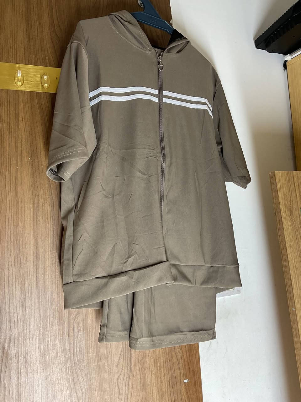 السلام عليكم بنات تراكات بيتي وطلعه وقياسات كبيره وصغيره اسعار من 10 الى 12 توصيل بسمايه الف الي تحب تدخل خاص ومتوفر كلابيات بقياسات كبيره


**إذا كنت صاحب هذا الإعلان وتريد حذفه لأي سبب، رجاءا أرسل رسالة إلى الدعم الفني**