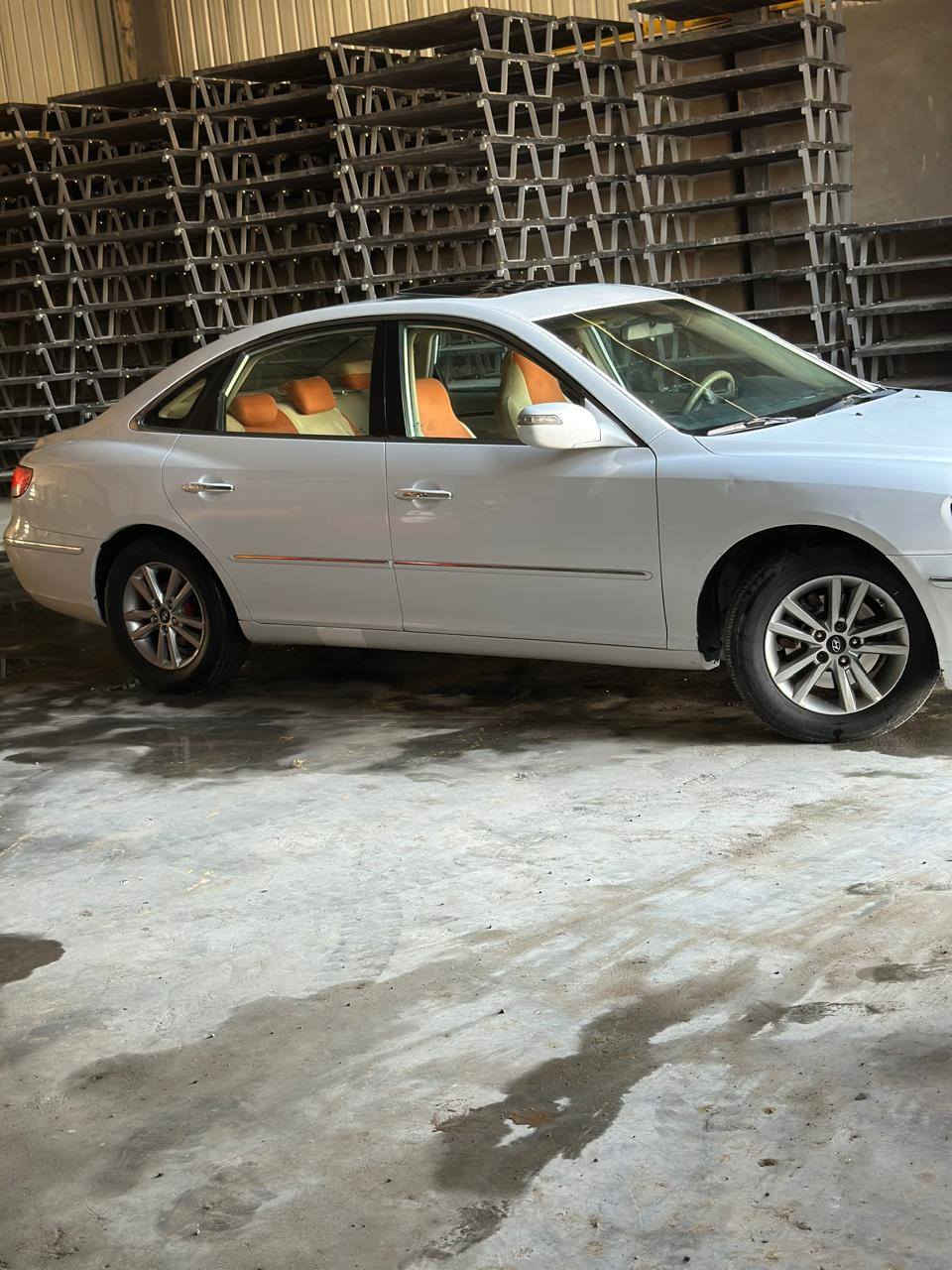 سلام عليكم ازيرا 2009  خليجي كفالة عامة من الصبغ والتبديل بيها شبر بارد بخشم الجاملغ الايسر الامامي
محرك 2700  V6 قبل عشرين يوم شادة جديد وگير جديد مكفولات
حدادية جديدة امامي وخلفي ما عايزة برغي
تبريد منضومة جديدة
دشبول كريمي
وكلشي ع الفحص
تخم تاير جديد 
مواصفات Vipفول (تحكمات فتحة سلايت سنتر لوك مري شفط اشاير بل مري مانع انزلاق تبريد قطعتين كشن كهربائي جلد حساس خلفي )
رقم بابل انكليزي باسمي سنوية جديدة

السعر 118 وبي مجال بسيط

هاتف/***********
ديوانية/قضاء الشامية
