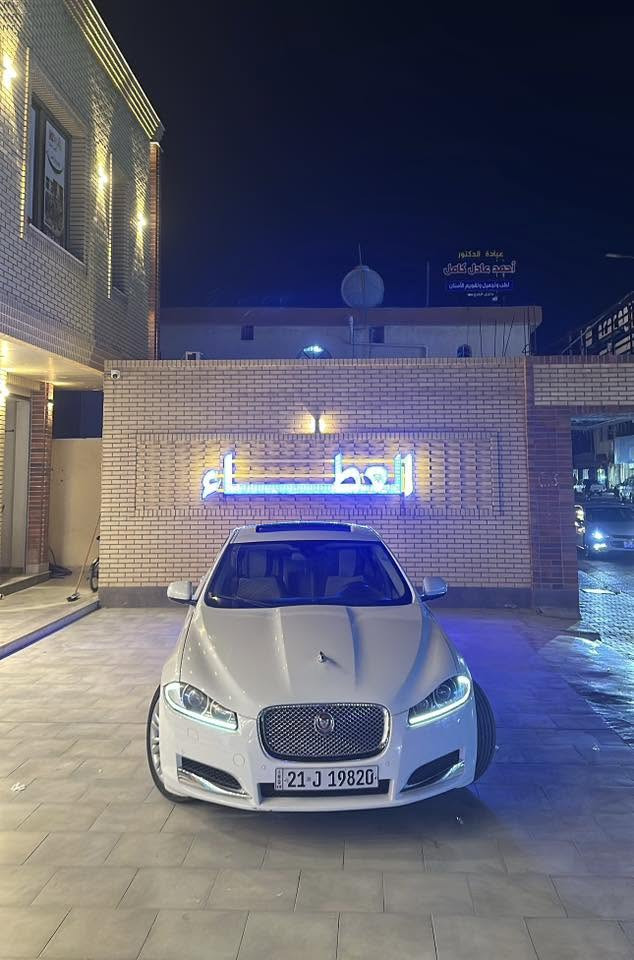 جاكوار 2014 XF .
خليجي وكالة سردار 
محرك 2000 تيربو 4 _سلندر 
فول مواصفات 
سيارة بيها قطعه وحده صبغ بدول دواخل بدون معجون وموجود بيها سونار
حدادية جديد - تخم تاير جديد 
مكان صلاح الدين 

رقم. ***********

