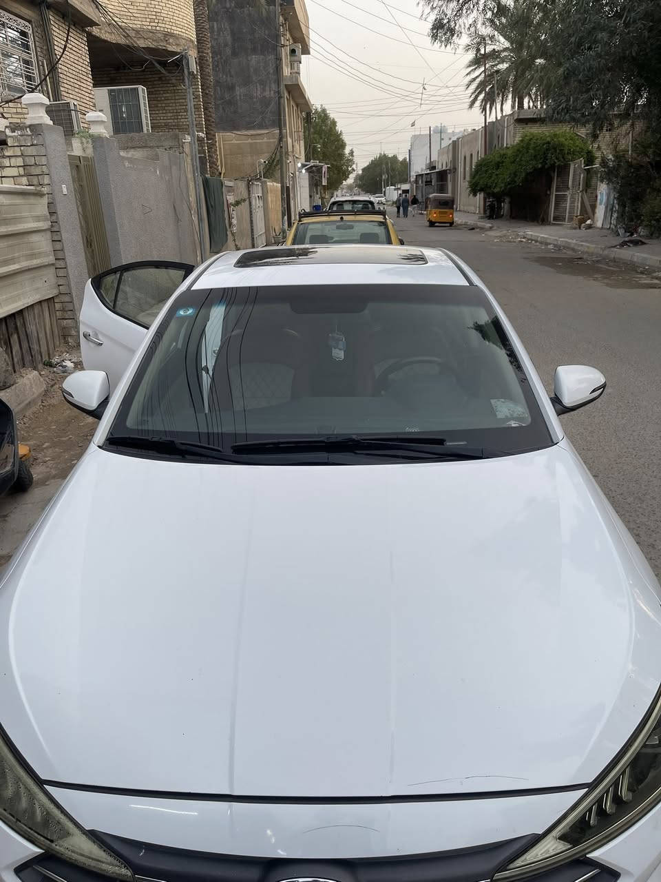 السلام عليكم هونداي الانترا 2020 خليجي سياره فول مواصفات بيها جاملغ وشويه من باب موضح بل سونار اثر شخوط بدون ضربه كير محرك كفاله مكاني بغداد الشعله 
‏***********
رقم إنكليزي جديد
