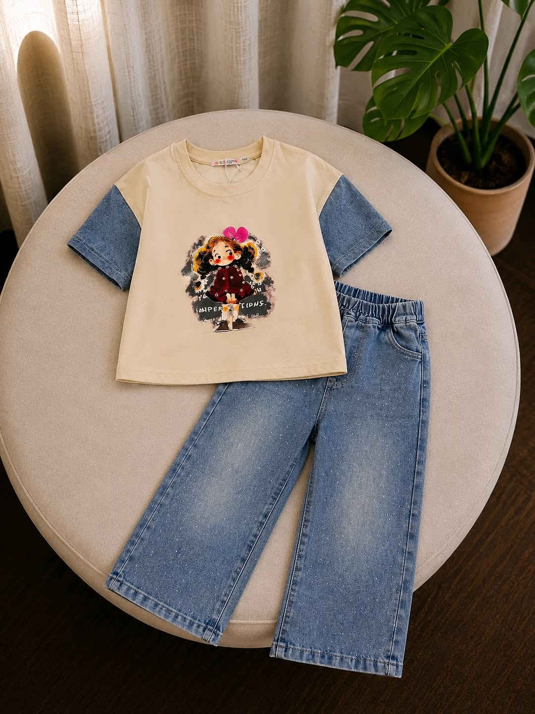 ((الاناقة مو بالعمر .. الاناقة بالاختيار ))🎀
طقم  بناتي كوالتي جدا عالي قطعتين❤️
القياس / 5-13 سنه
‏‎العنوان/ بابل _شارع الجمعية_مقابل مطعم حياة دونر،، التوصيل داخل بابل اقضيتها ونواحيها(3000) وبغداد وجميع المحافظات (5000)


**إذا كنت صاحب هذا الإعلان وتريد حذفه لأي سبب، رجاءا أرسل رسالة إلى الدعم الفني**