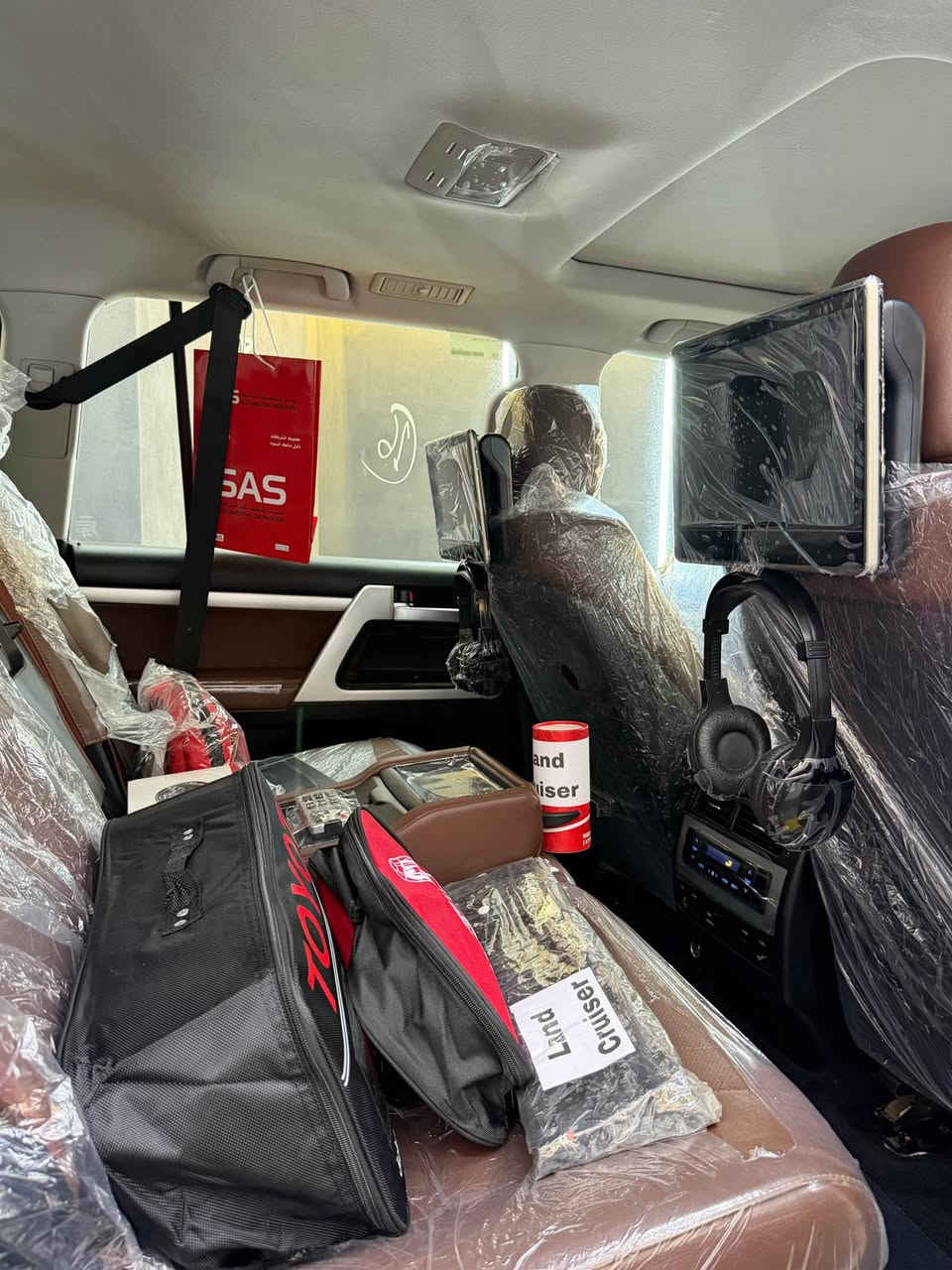 Toyota Land crsusir_2016_VXS _ 📦98,000km _ 📦🧿

💎اللَّهُمَّ صَلِّ عَلَى مُحَمَّدٍ وَعَلَى آل مُحَمَّد
سياره اعلي مواصفات لاندكروز (VXS)
♦️تويوتا لاند كروزر موديل (2016)
مواصفات (VXS) فول مواصفات 
محرك (٥٧٠٠) (V8) فول فول مواصفات
اعلي فيه لاندكروزر مواصفات معروفه
سياره فول بيها (رادار + خط شارع)

ملاحظه رجائن 
(سياره بدون بدون موراوس )

♦️ مكفولة كفالة عامة     
‏‎بدون بارد  ،بدون رصعات ،بدون حتى شخط
‏‎دعاميات هم بدون صبغ ،رمل مابي ،بقية كلها بشرت

♦️سياره داخل قرميدي مرغوب
سمعات كل موجود _ عرضيات كل موجوده لوك مامفتوح _ كامل غراضات موجود

♦️سياره ماشيه (98,000) الف كيلو حقيقي بشرت + سياره حتا شباك بلادي

‏‎محرك كير بشرط مامفتوح ♦️
‏‎سيارة حيل نظيفة كلشي عل بلاد لوك
‏‎سنوية زنكة كلشي جديد مدفوع لـ2029
‏‎باسمي السنوية بشرط تحويل و خرامة 
‏‎سيارة مابيـها دينار مصرف كامل من كل نواحي

♦️فول فول المواصفات  
بصمه + الانزلاق +كشن جلد + كوشنات تدفيئه + شاشات ايباد بيلادي +٥ كاميران 
ثلاجه + زينون+ كوشنات تبريد +الخزينه 
+هواء مزدوج + نيظام ايكو سبورت +حساسيه الديك المؤخره مرايات 
+الفتحه + باب الخلفي جگ + وادار امامي
دبلات كهرباء _ سياره فول موصفات

♦️نظافه ١٠٠٪؜ كامل سيرڤس بدون نقص و مصرف 

♦️سياره مال بيت  أي نقص مابيها ٤ إيطارات جديده 

♦️نفسي يوم / تحويل مباشر حول
مكان /داخل سليمانيه 
سعر /510$ ورقه 
رقم/*********** السليمانية, العراق
