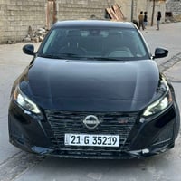 نیسان ئەڵتیما 2022 SR ڕەنگ ڕەش سپۆڕت  بەسمە و شەغال شاشە کامێرا  مۆدی ...