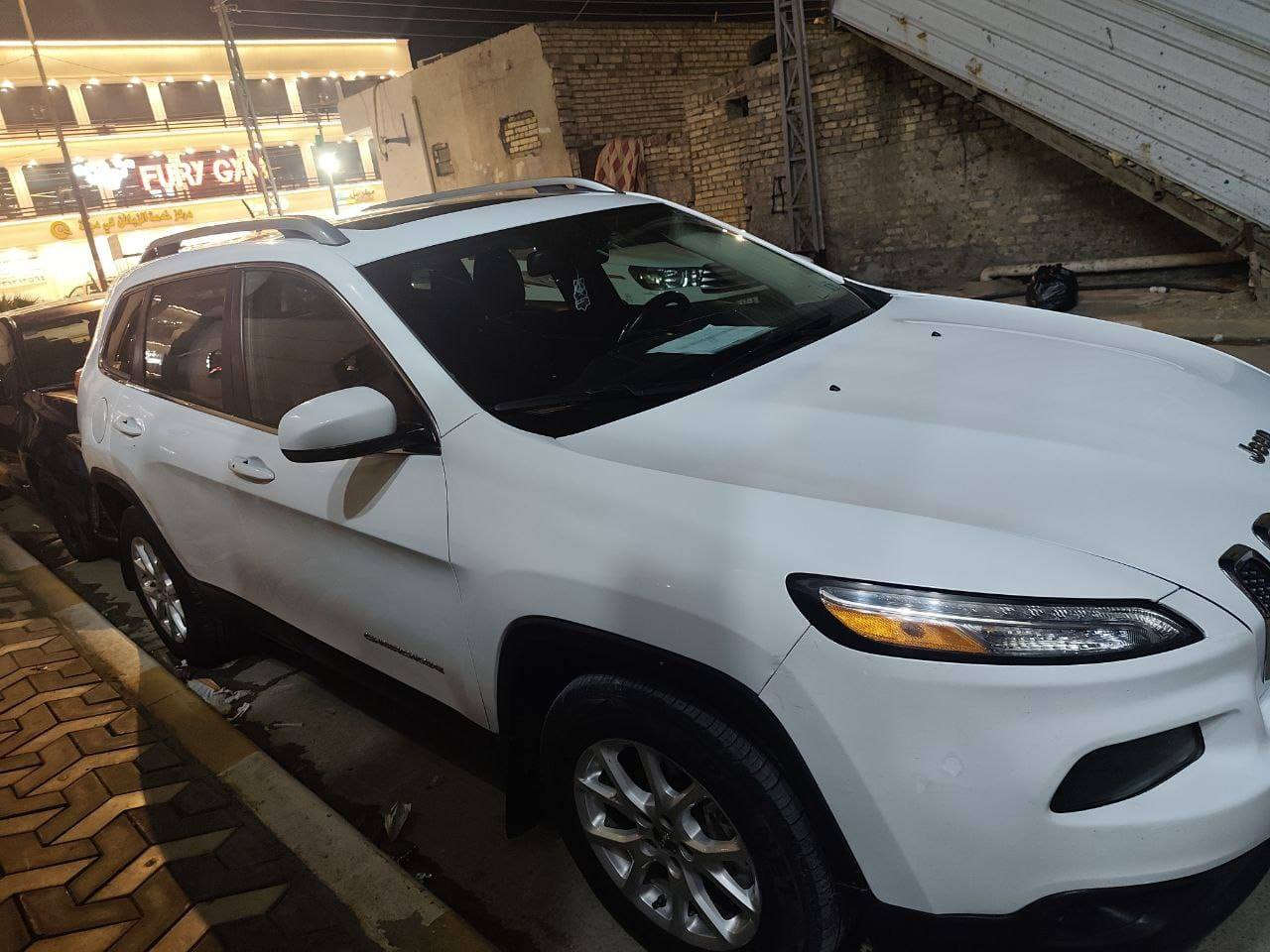 السلام عليكم
جيب شيروكي موديل 2016 لمتدد فول مواصفات
مكينة 6V
رقم ميسان  للبيع  

مكفولة من الضربة والصبغ والتبديل والغرق  عدا بارد بسيط موضح بالسونار

   السونار مرفق مع الصور 

السيارة مفوله للاخير وجاهزة من كلشي ما بيها اي نقص

 السيارة معروضة ب١٥٥ وبيها مجال بسيط 

للاستفسار موبايل ***********

متواجد على الواتساب والفيس بوك 

حبيبي اذا شراي تواصل وياي واذا ما يعجبك المنشور اعبر المنشور بكلمة يا الله 

#تحياتناـللجميع
